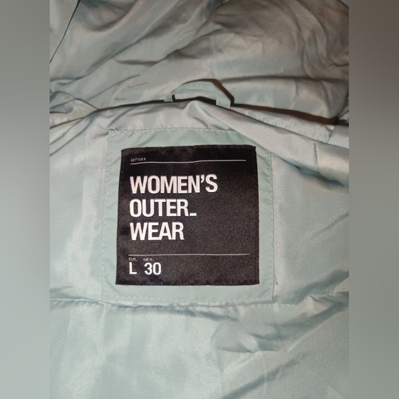 Light Green Jacket - Picture 6 of 6